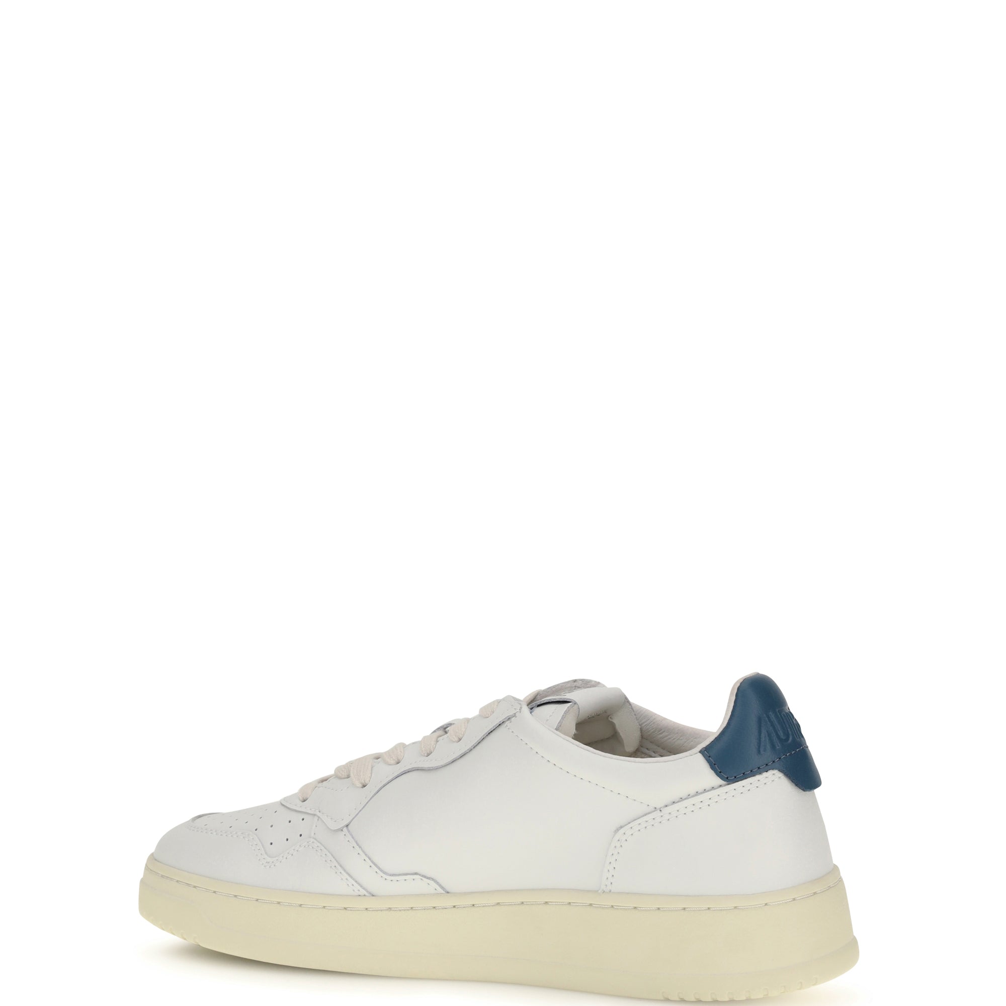Medalist Low Sneakers