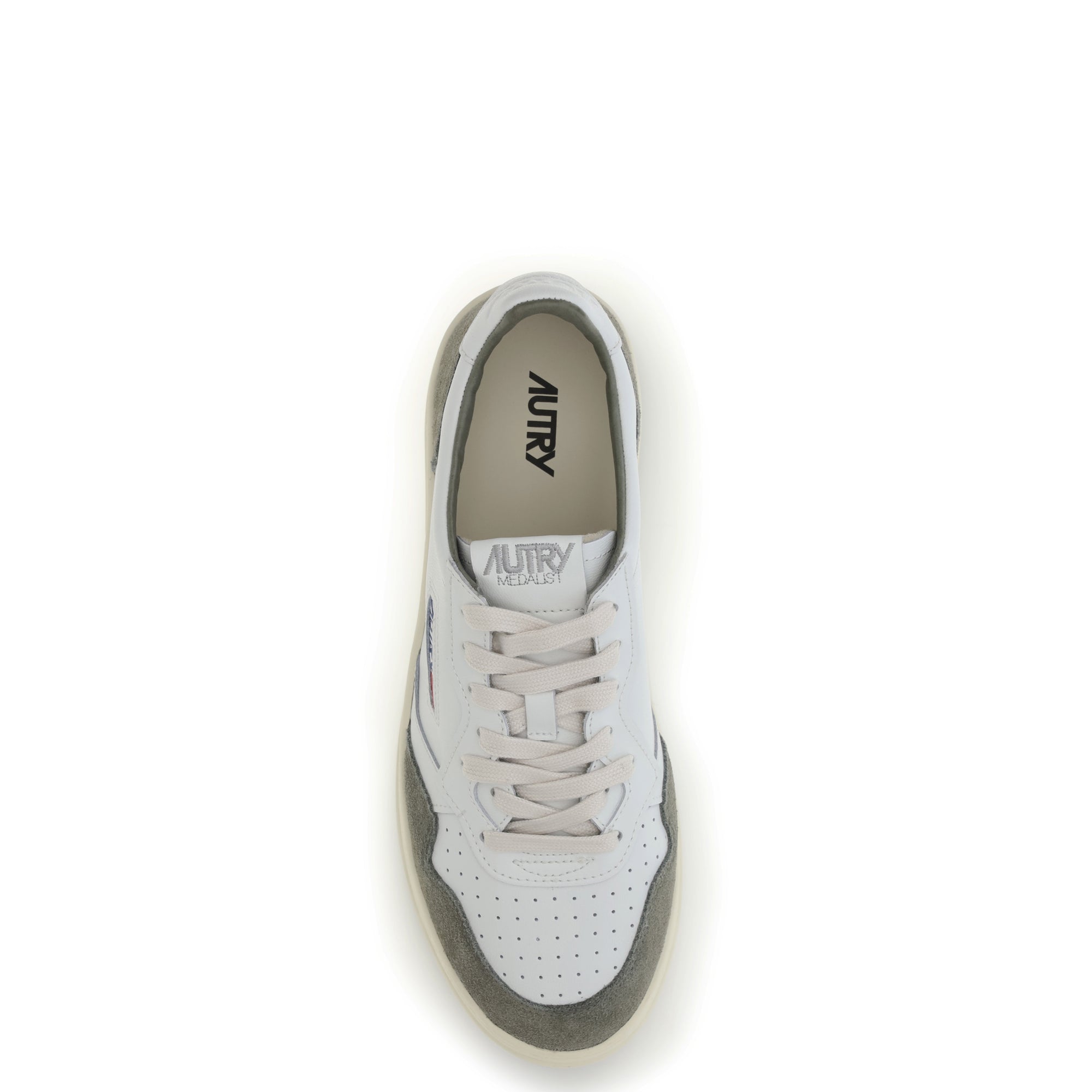 Medalist Low Sneakers