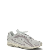 204L Sneakers