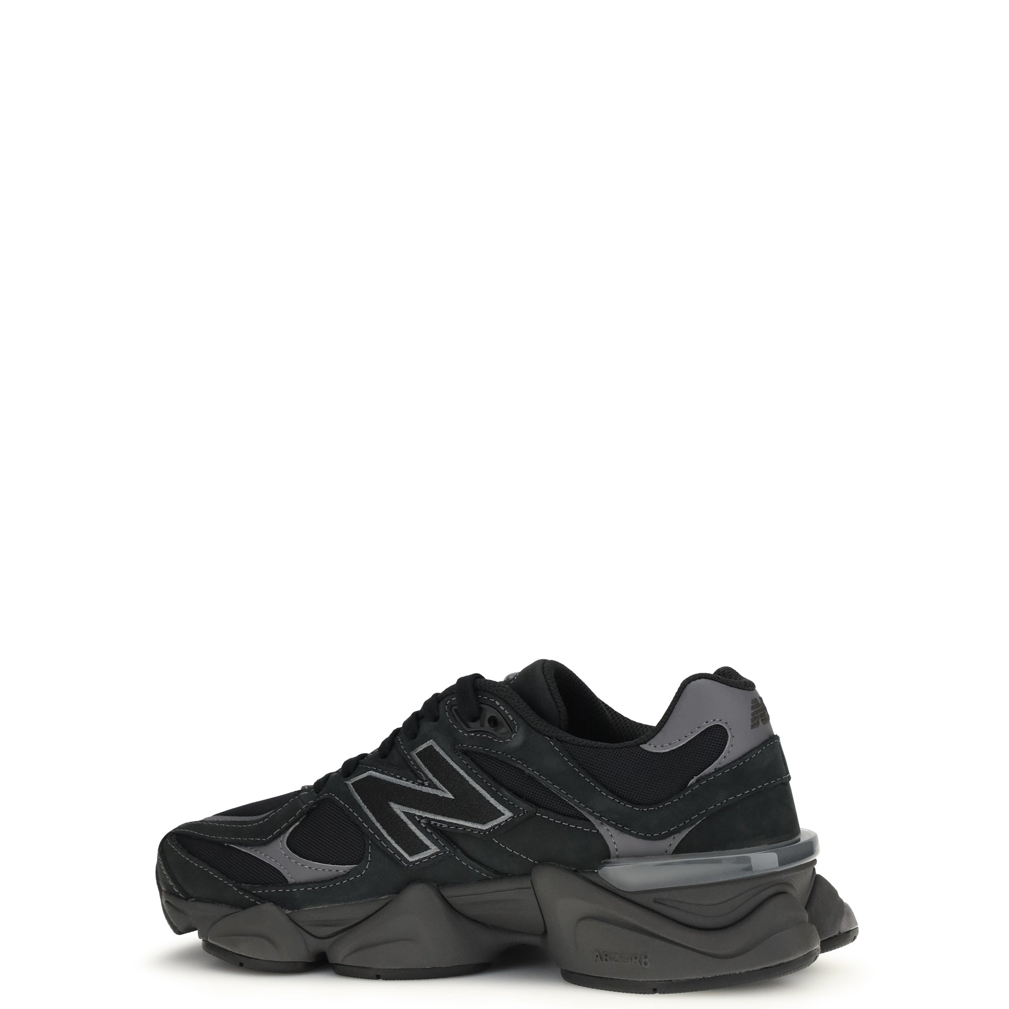 9060 Sneakers