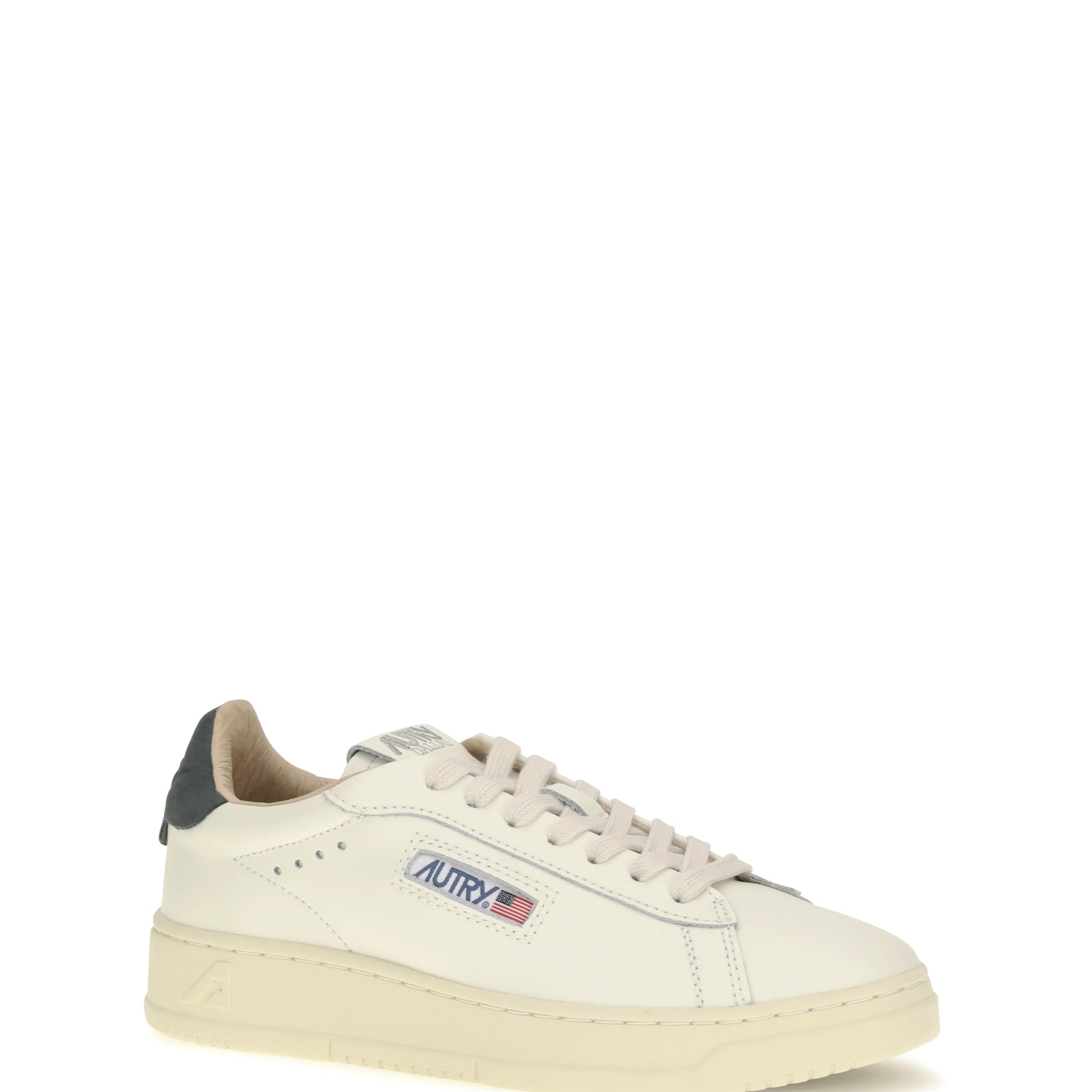 Medalist Low Sneakers