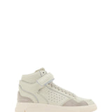Tweener Sneakers