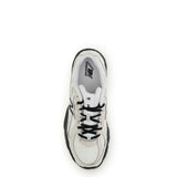 740 Sneakers