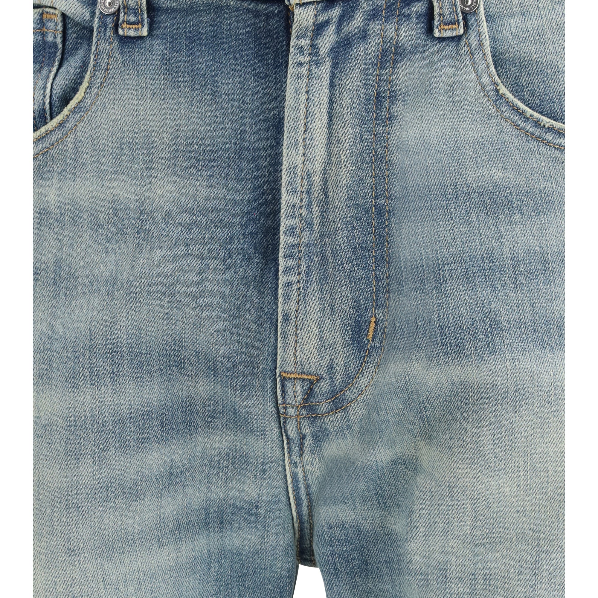 Easy Straight Jeans