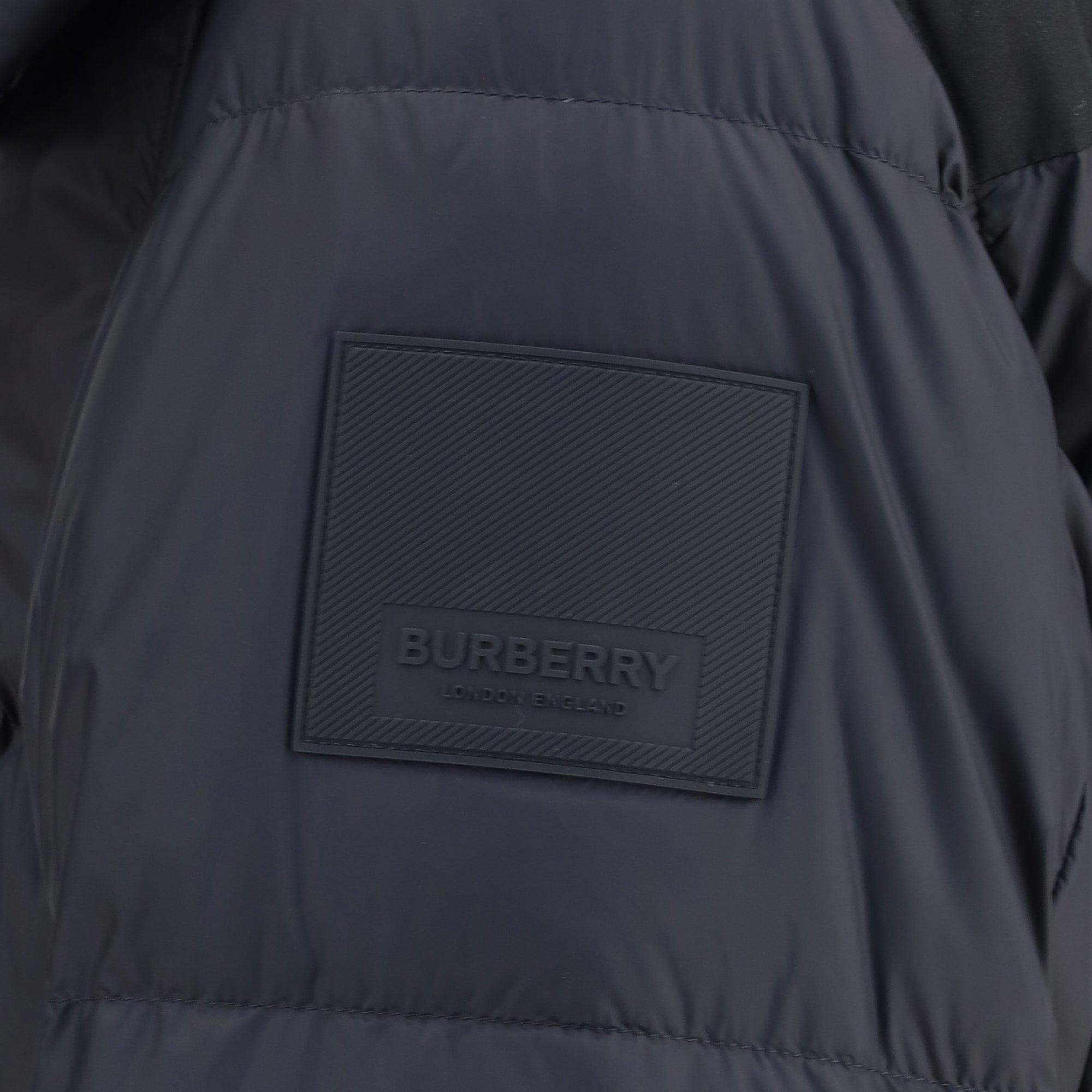 Down Jacket with detachable sleeves