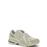 1906R Sneakers