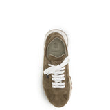 Sneakers with iconic embellishments