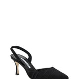 Carolyne Pumps