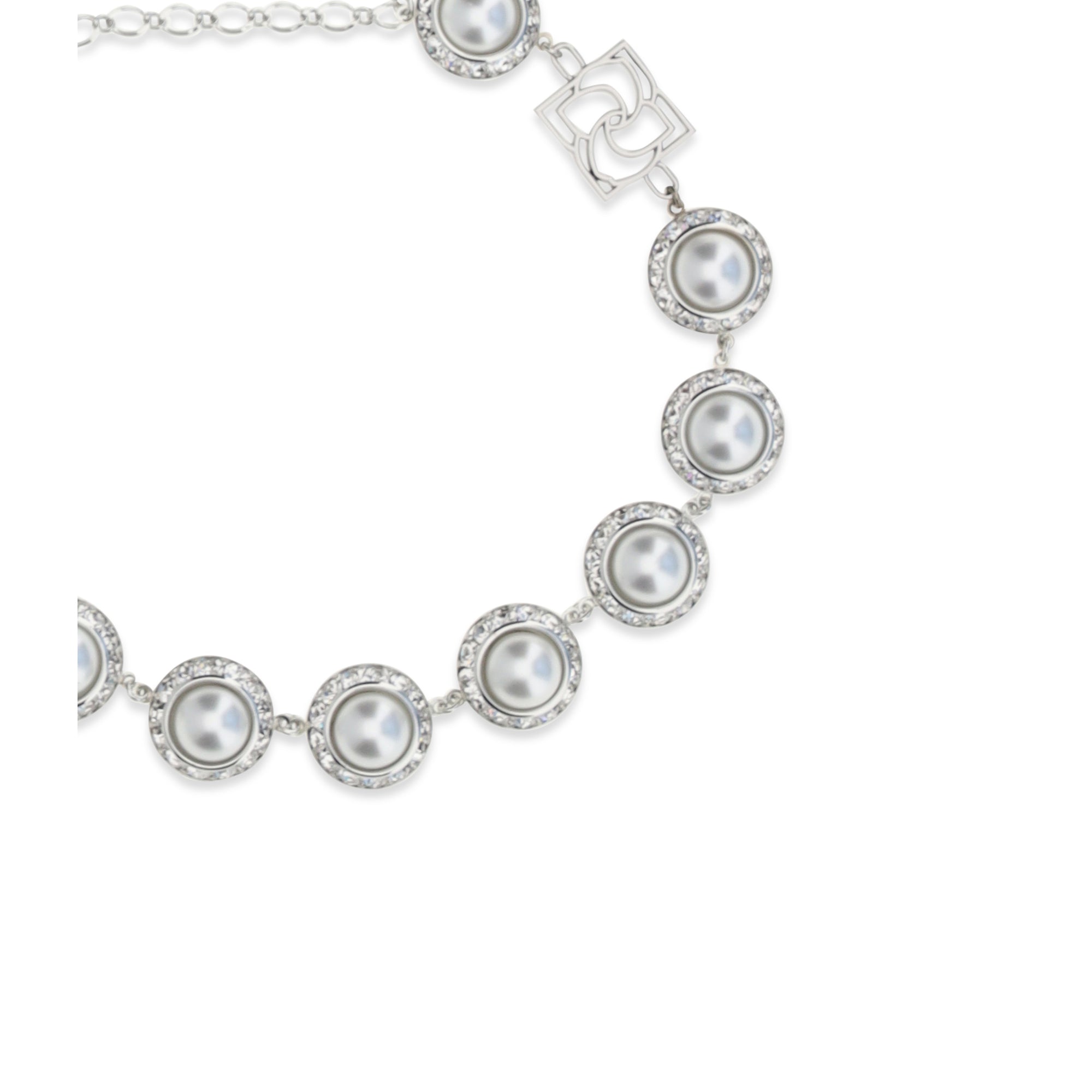Pearl and crystal Necklace