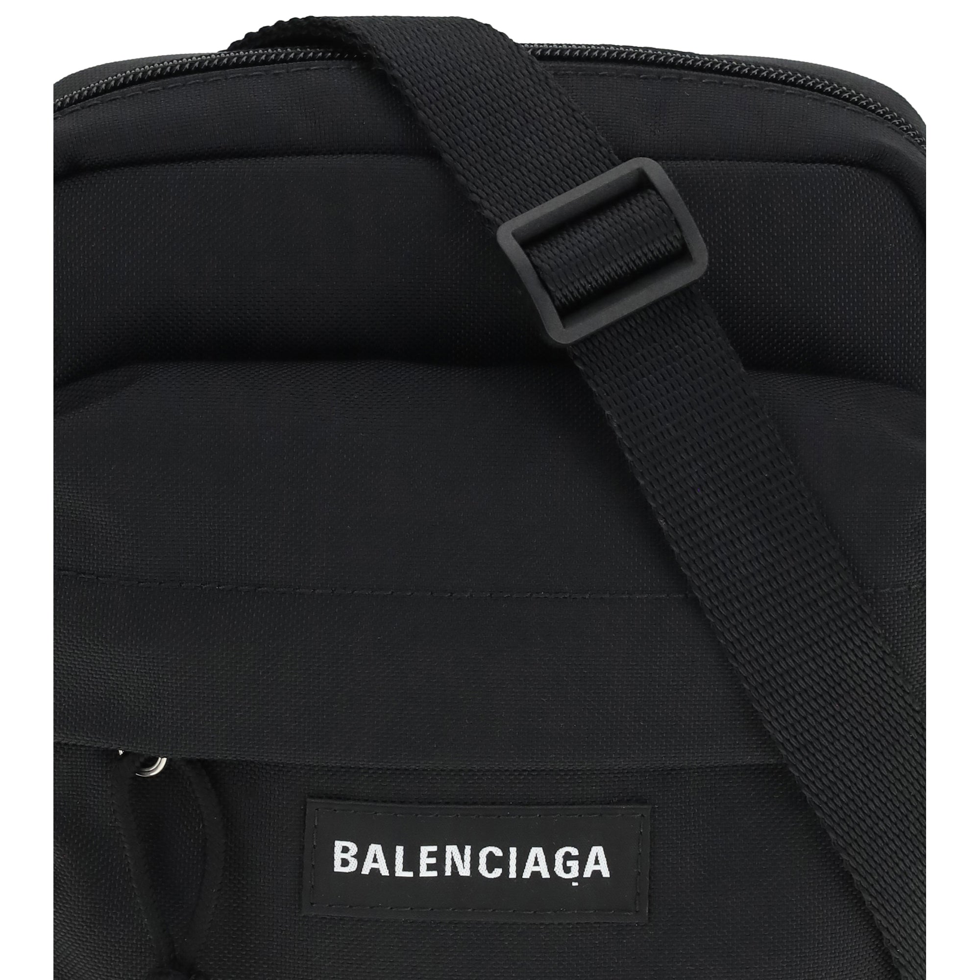 Explorer Shoulder Bag