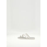 FLIP-FLOP WITH ASYMMETRIC CAGED UPPER