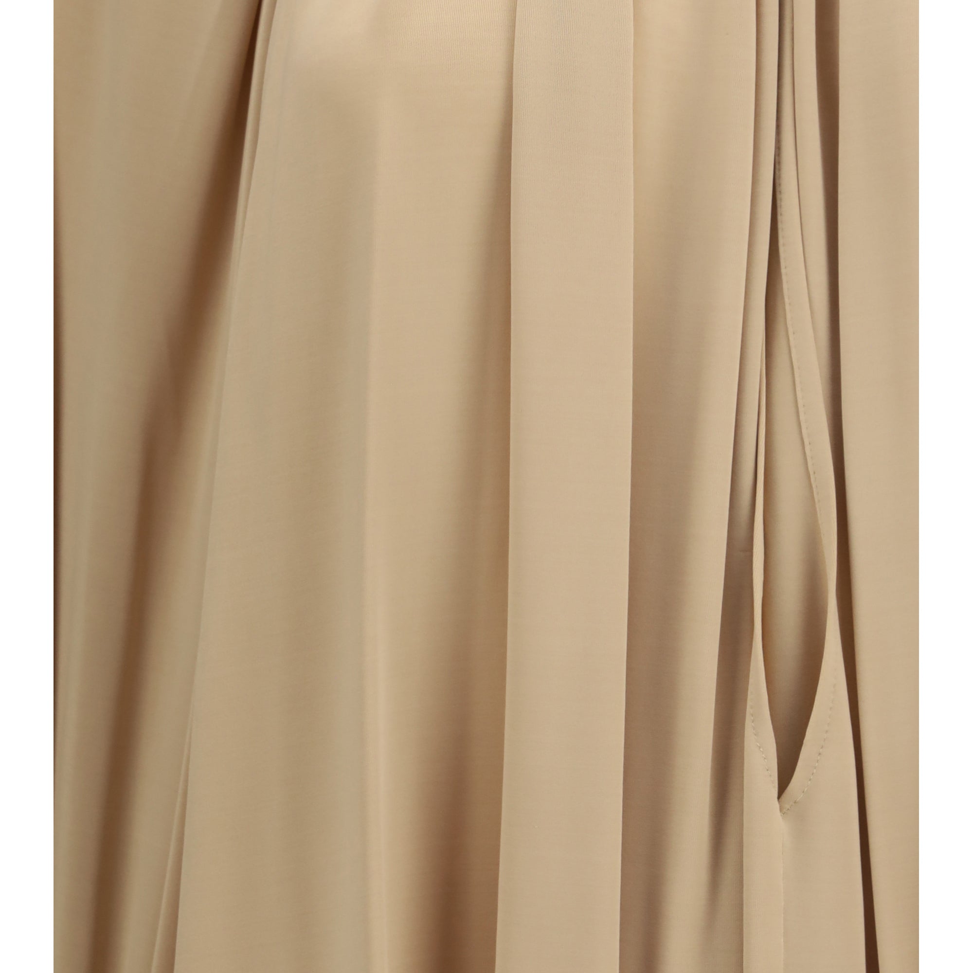 Open-back Blouse