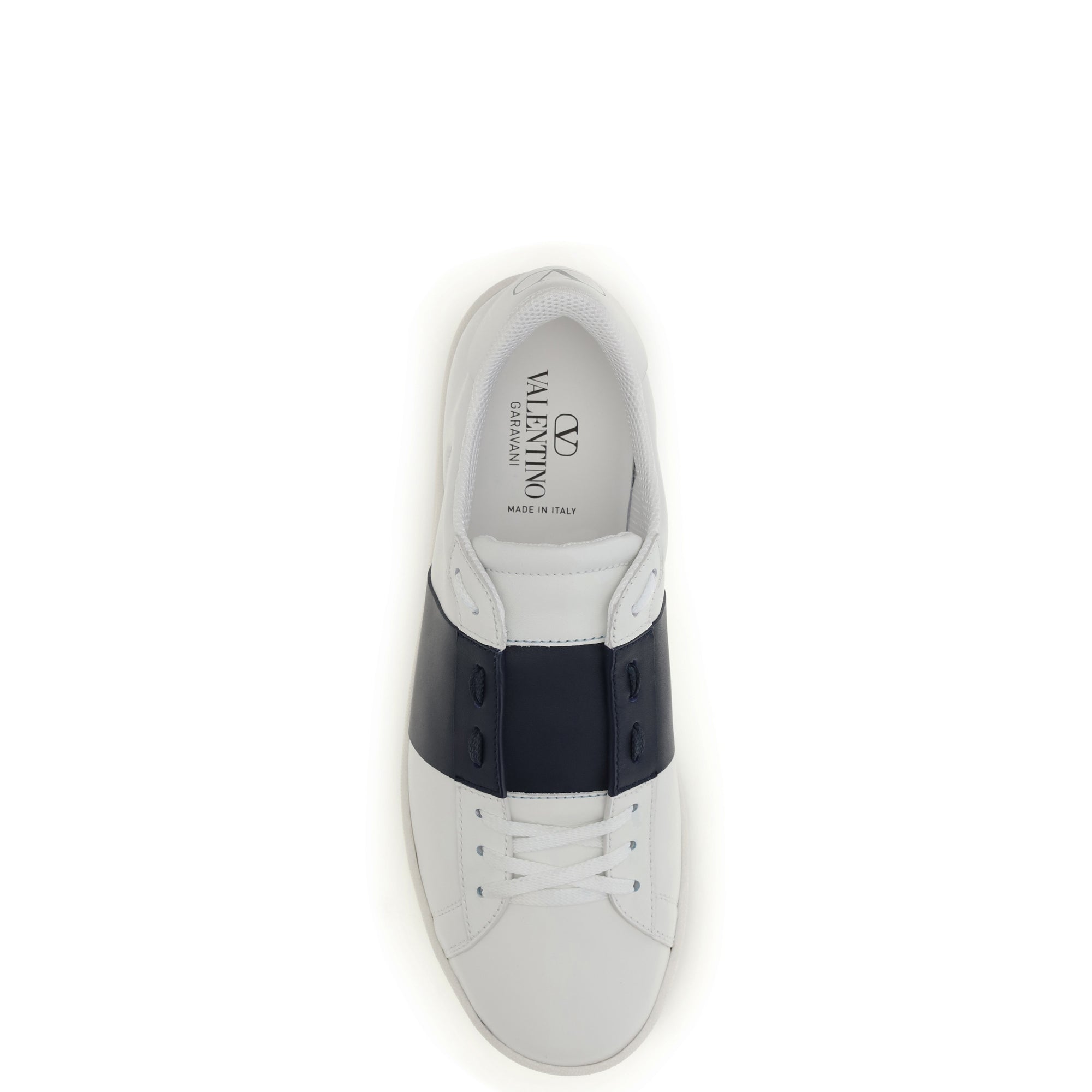 Open Sneakers
