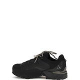 Hida Sneakers