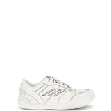 Hamptons Worn-out Sneakers