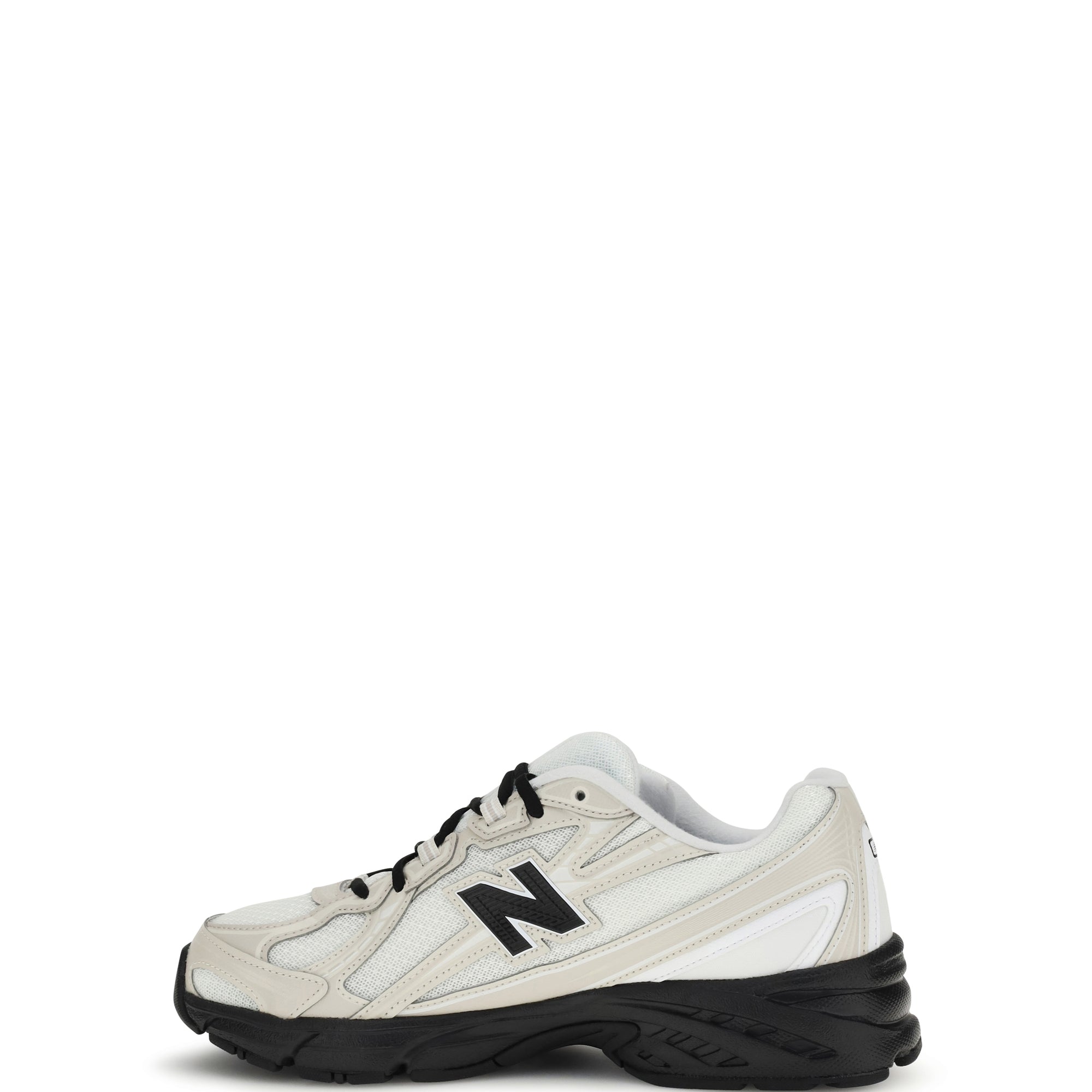740 Sneakers