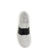 Open Sneakers