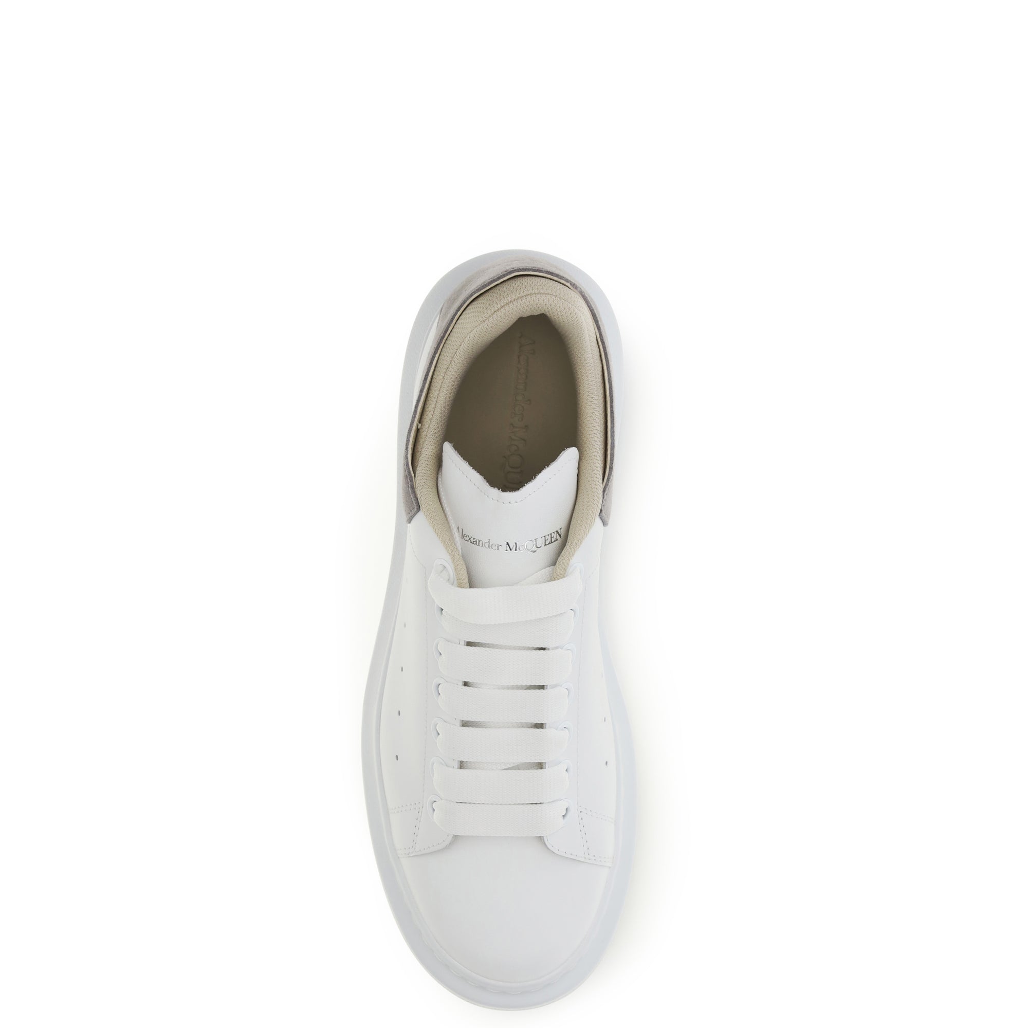 Oversized Sneakers with suede heel tab