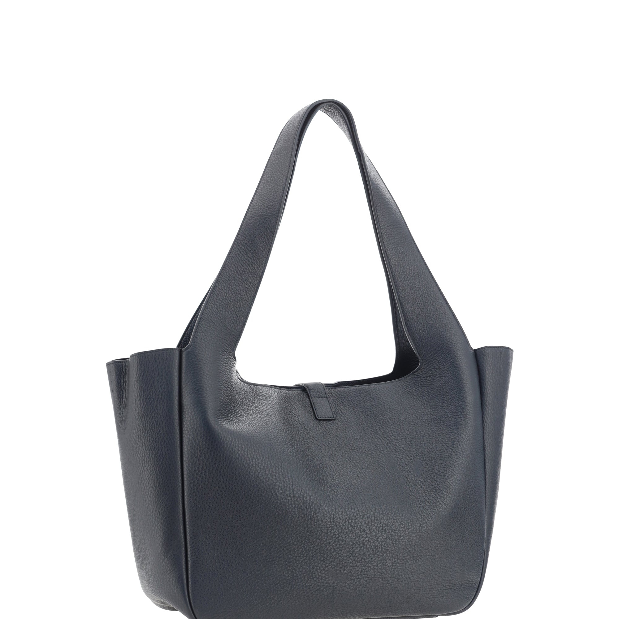 Le 5 À 7 Bea Shoulder Bag