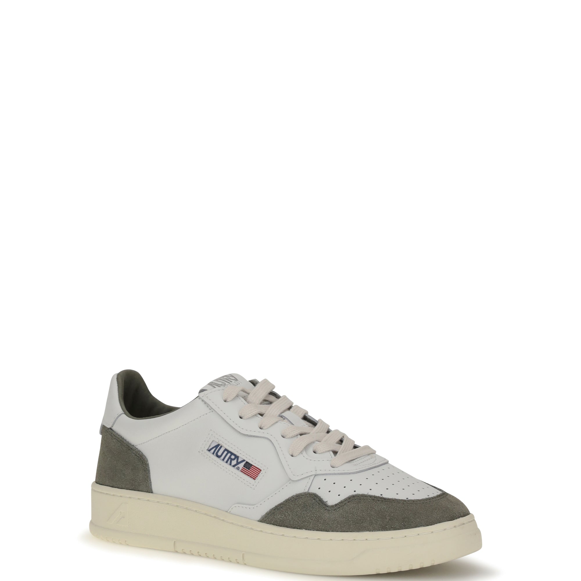 Medalist Low Sneakers