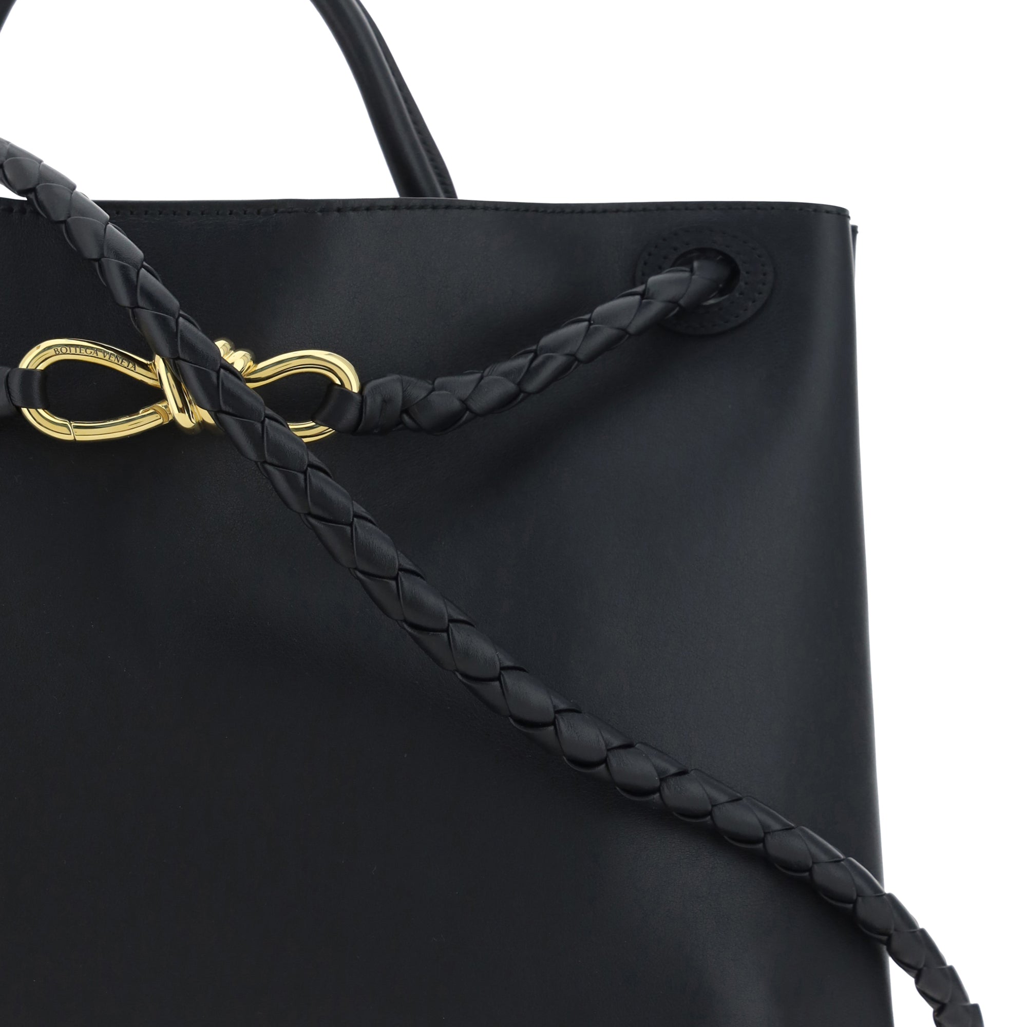 Andiamo Shoulder Bag