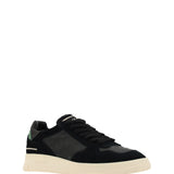 Tweener Sneakers