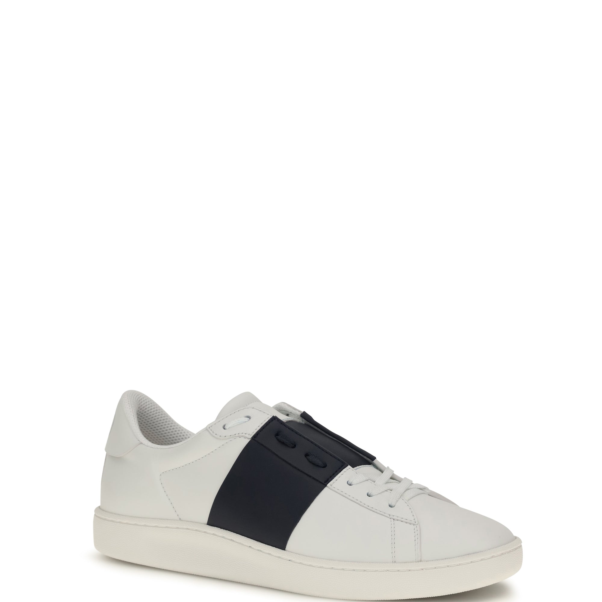 Open Sneakers