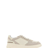 Tweener Sneakers