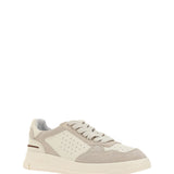 Tweener Sneakers