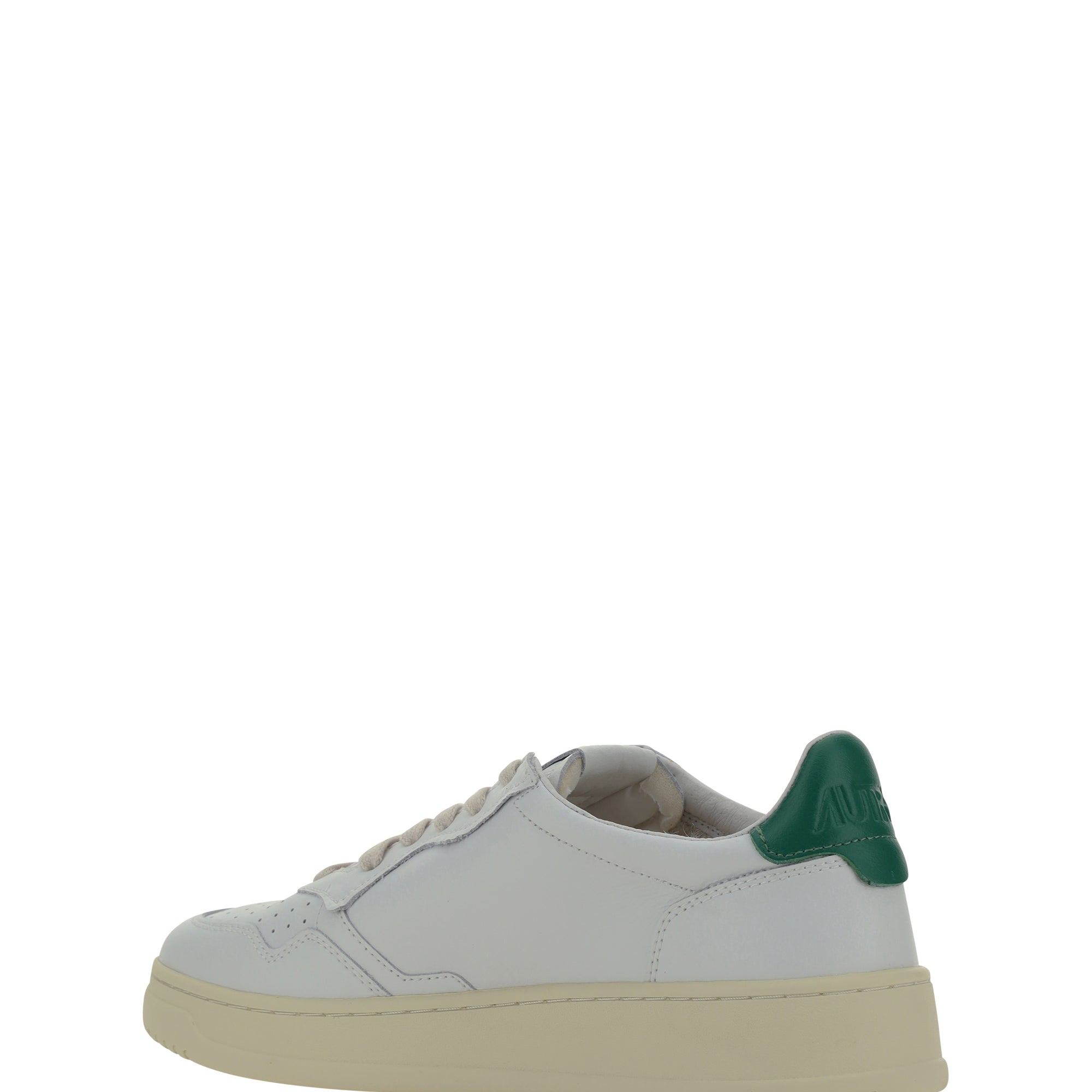 Low 01 Sneakers