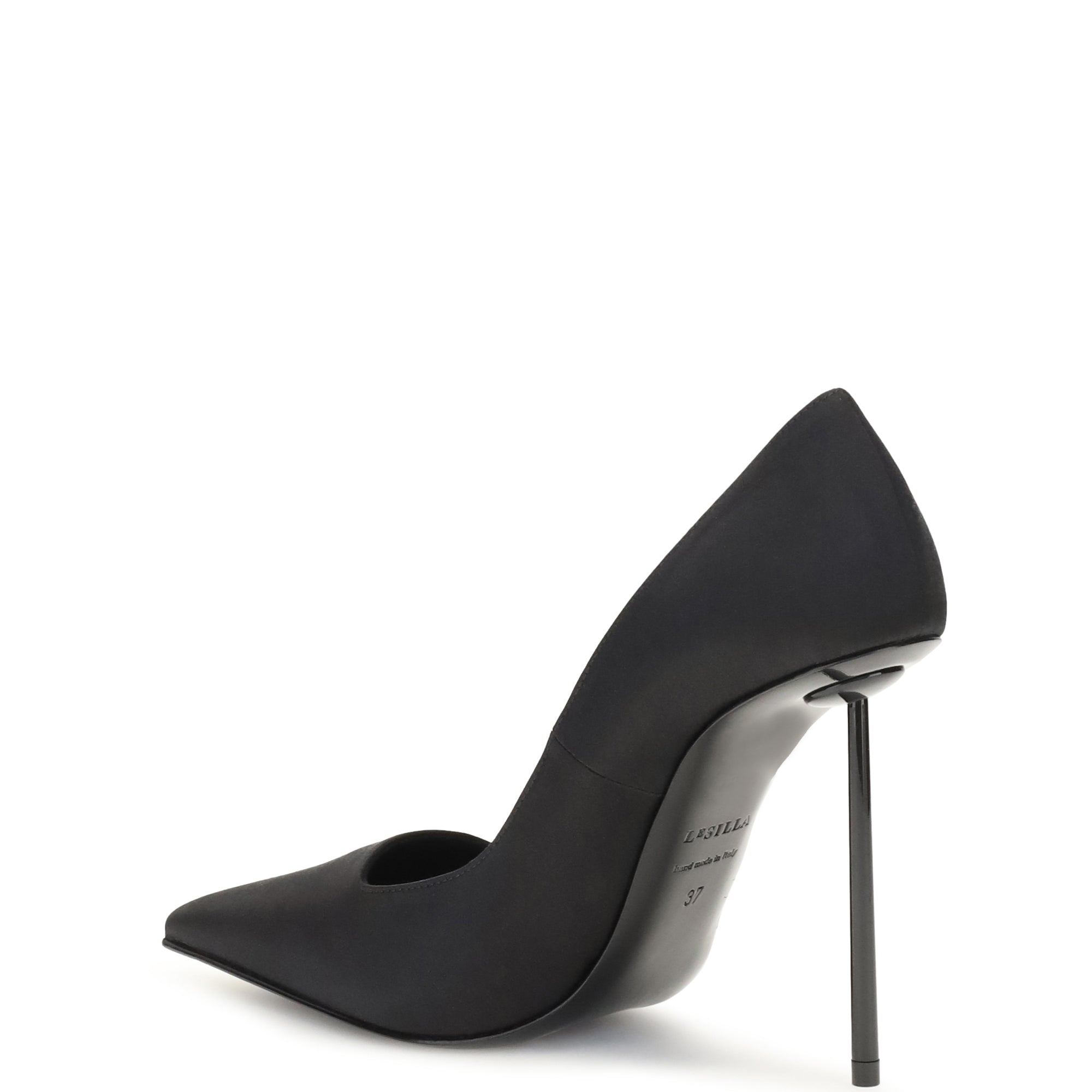 Amelia Pumps